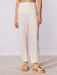 calça cenoura off white lune 18136 cia marítima