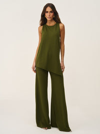conjunto blusa e calça amyra verde 0492 oásis resortwear