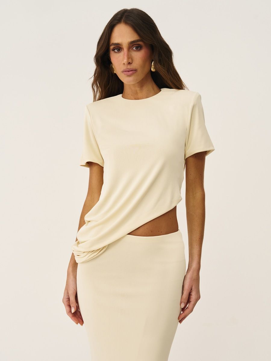 conjunto blusa e saia dakota bege 0481 oásis resortwear