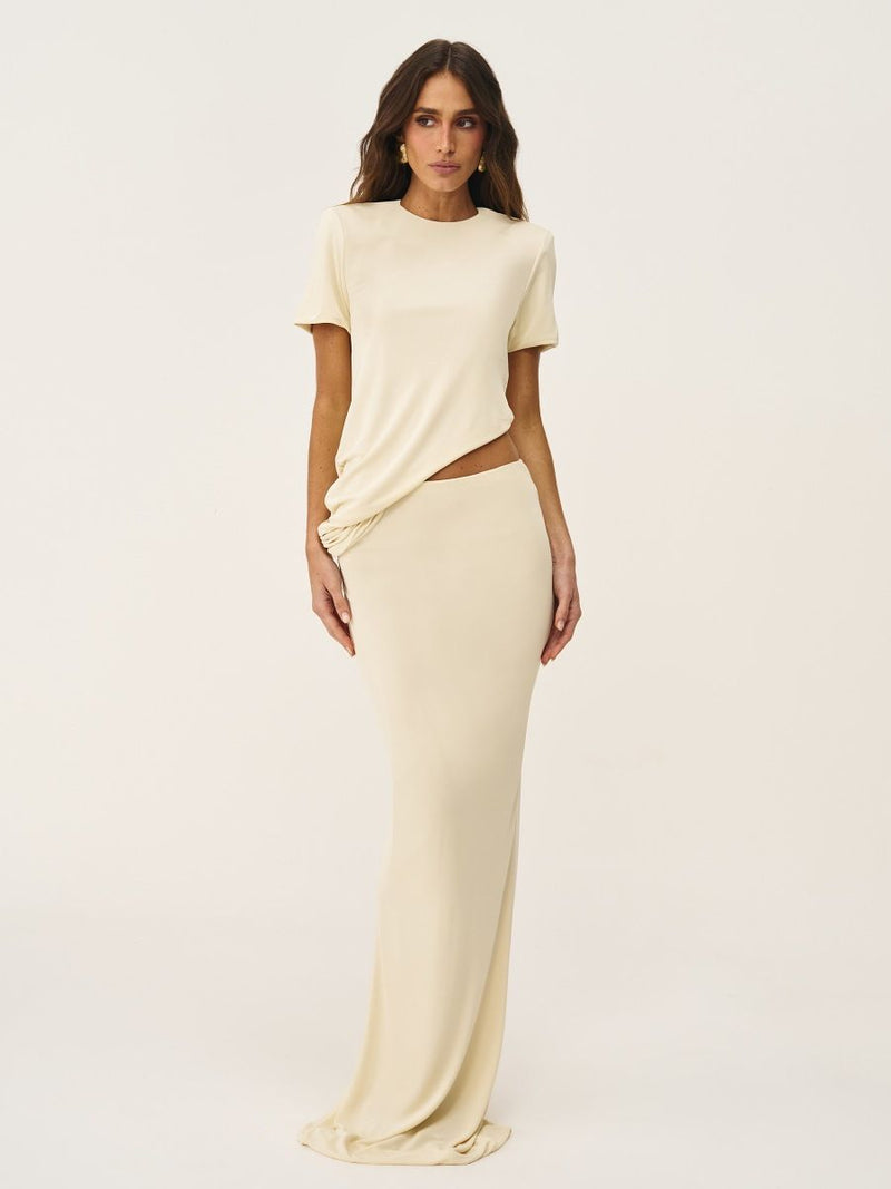 conjunto blusa e saia dakota bege 0481 oásis resortwear