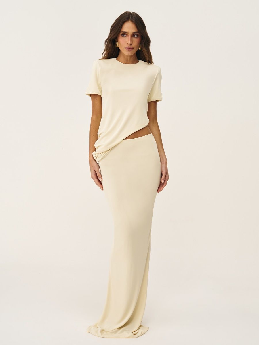 conjunto blusa e saia dakota bege 0481 oásis resortwear