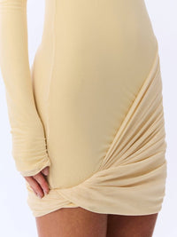 vestido curto amarelo lidia 0904 oásis resortwear
