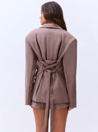 blazer alfaiataria marrom sarah 0025 oásis resortwear