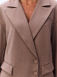 blazer alfaiataria marrom sarah 0025 oásis resortwear