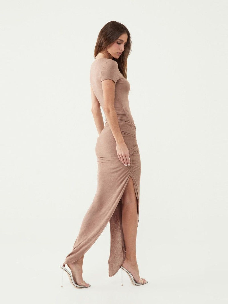 vestido longo marrom anis taimara 0945 oásis resortwear