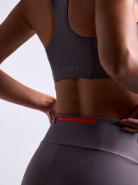 shorts cinza com bolso e zíper 2521005 alto giro