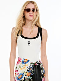 regata kini off white RG09 triya