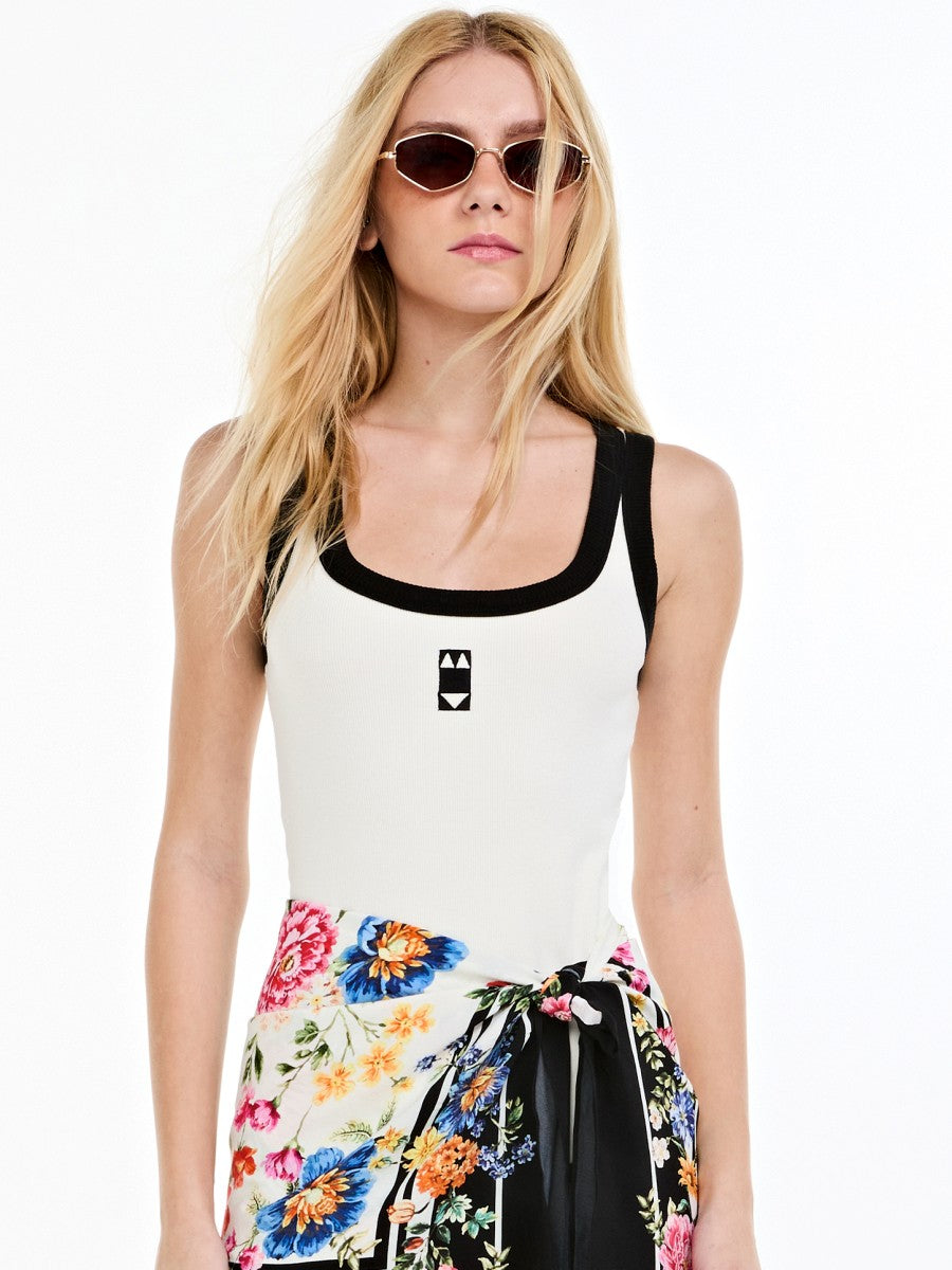 regata kini off white RG09 triya